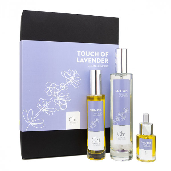 A Touch of Lavender set Chi Cosmetics